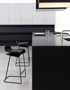 BCN Bar Stool - H 66 Cm - Kristalia 8 BCN Bar Stool - H 66 Cm - Kristalia -Coffee Tables Sales Shop bar stool bcn black black leg madeindesign 266800 product800