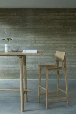 N4 Bar Stool - / H 80 Cm - Solid Oak - Ethnicraft -Coffee Tables Sales Shop bar stool n4 oak madeindesign 349856 product800