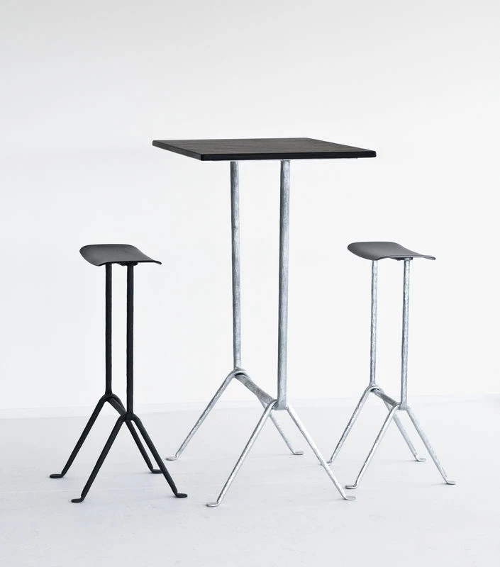 Officina Bar Stool - Polypropylen - H 75 Cm - Magis 3 Officina Bar Stool - Polypropylen - H 75 Cm - Magis - Image 2