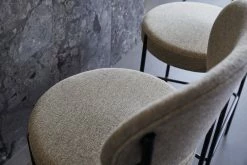 Series 430 Bar Stool - / Rembourré - Tissu - H 65 Cm - Verpan -Coffee Tables Sales Shop bar stool series 430 tissu gris clair madeindesign 302207 product800