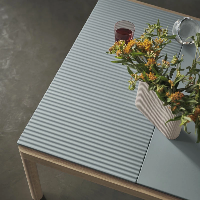 Couple Coffee Table - / 84.4 X 80 X H 40 Cm - Reversible Stoneware Tabletop - Muuto 5 Couple Coffee Table - / 84.4 X 80 X H 40 Cm - Reversible Stoneware Tabletop - Muuto - Image 3