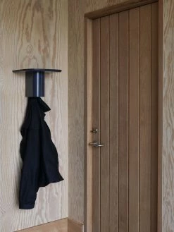 Korpus Small Shelf - / 1 Hook - L 35 X D 29 X H 21.5 Cm / Aluminium - Hay 9 Korpus Small Shelf - / 1 Hook - L 35 X D 29 X H 21.5 Cm / Aluminium - Hay -Coffee Tables Sales Shop etagere korpus small bleu nuit madeindesign 388095 product800