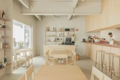 Adam Cuir High Stool - / H 76 Cm - Frama -Coffee Tables Sales Shop high stool adam cuir h 76 cm beige leather steel madeindesign 321072 product800