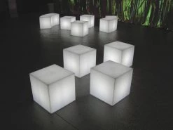 Cubo LED RGB Luminous Low Stool - Wireless - 43 X 43 X 43 Cm - Slide -Coffee Tables Sales Shop luminous low stool cubo led rgb white outdoor 43 x 43 x 43 cm madeindesign 195016 product800