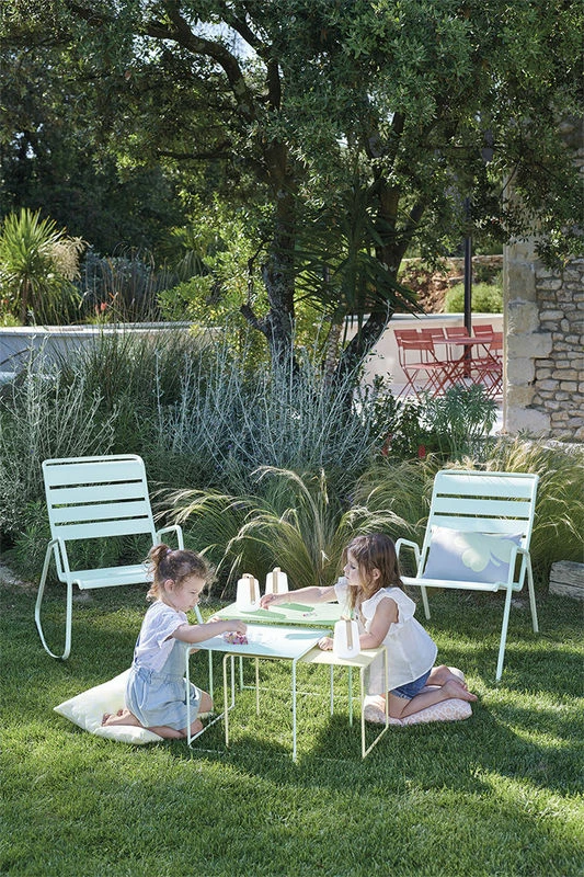 Oulala Nested Tables - / Set Of 3 - 55 X 30 X H 40 Cm - Fermob 5 Oulala Nested Tables - / Set Of 3 - 55 X 30 X H 40 Cm - Fermob - Image 3