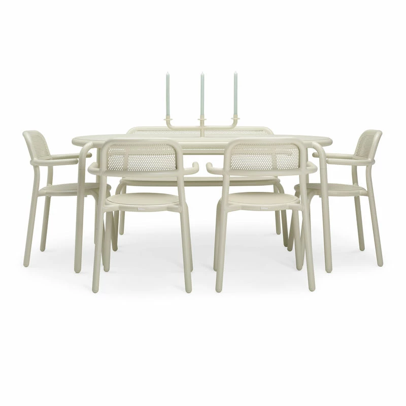 Toní Tavolo Oval Table - / 160 X 90 Cm - Parasol Hole + Removable Candle Holder - Fatboy 6 Toní Tavolo Oval Table - / 160 X 90 Cm - Parasol Hole + Removable Candle Holder - Fatboy - Image 4