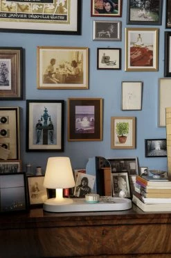 Edison The Petit Residence Shelf - / With Mirror - For Edison The Petit II Wireless Lamp - Fatboy -Coffee Tables Sales Shop shelf edison the petit residence light grey madeindesign 348375 product800