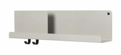 Folded Medium Shelf - / L 62 Cm - Metal - 2 Hooks - Muuto